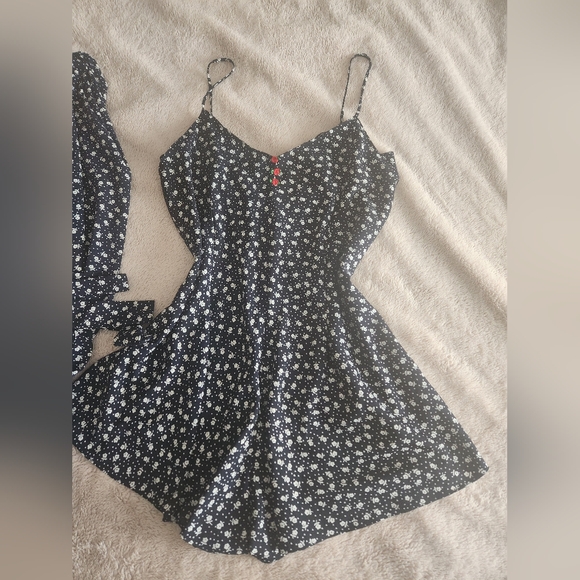 Amelia's Other - Vintage Amelia's Blue & White‎ Floral Loungewear With Matching Robe LG